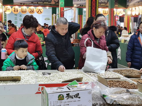 土洋結合引爆消費熱潮，四川年貨購物節休閑食品銷售迎首輪井噴