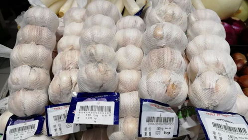 辛集信譽樓創新散稱食品銷售 整盒整件，省時便民